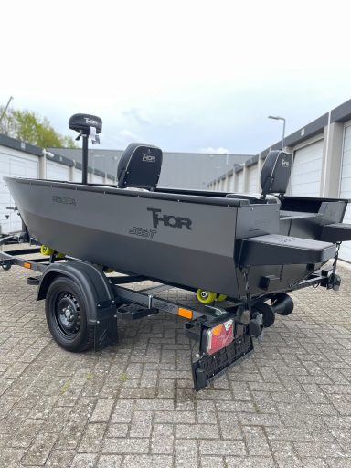Thor 385 Tiller
